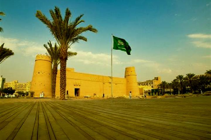 escort Al Majma ah