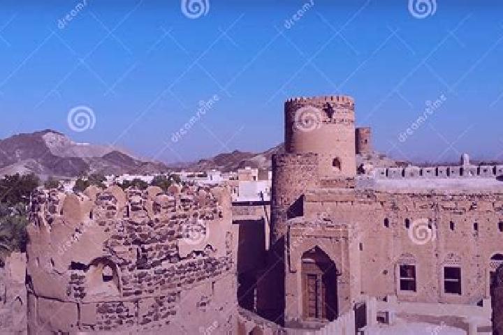 escort Al Qabil
