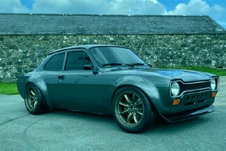 escort Aldbourne