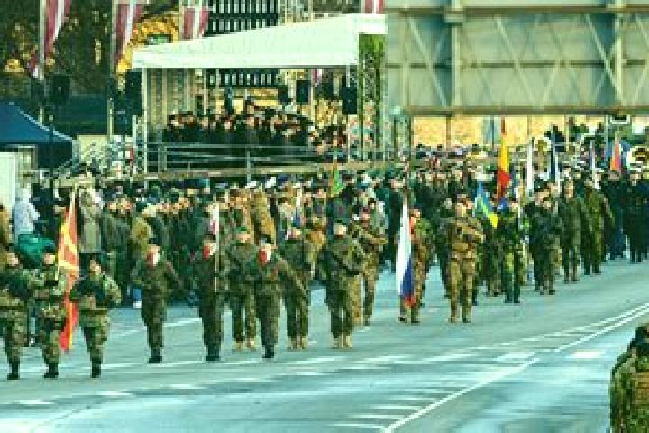 escort Almirante