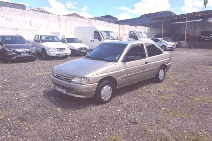 escort America Dourada