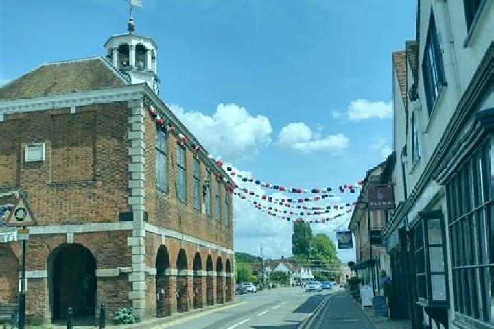 escort Amersham