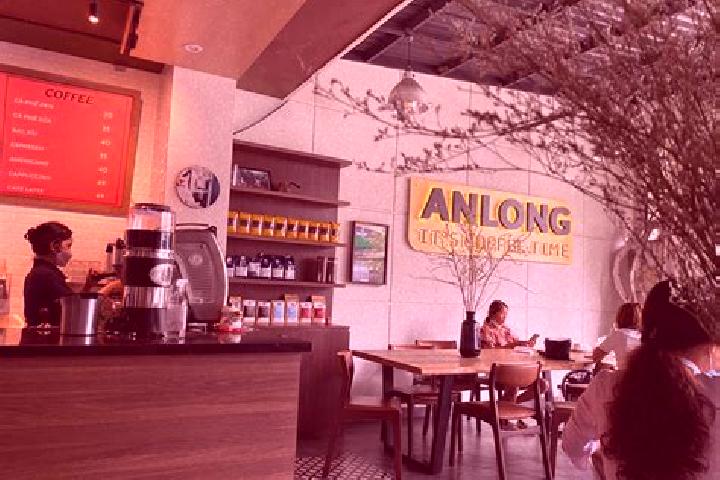 escort Anlong Veaeng