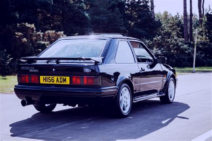 escort Appley Bridge