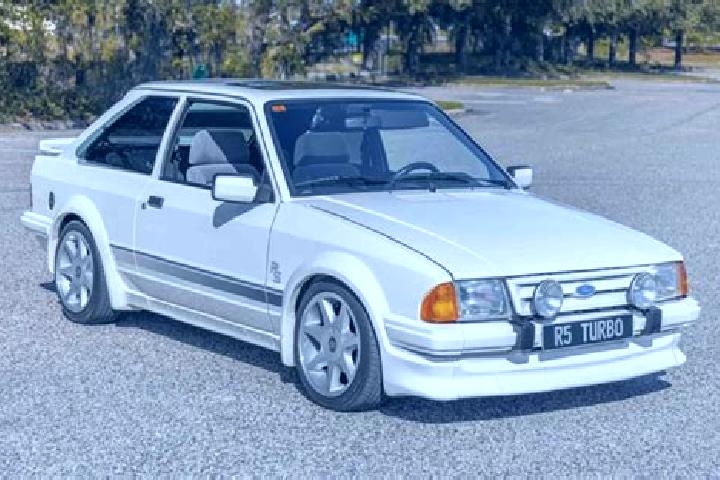 escort Apui