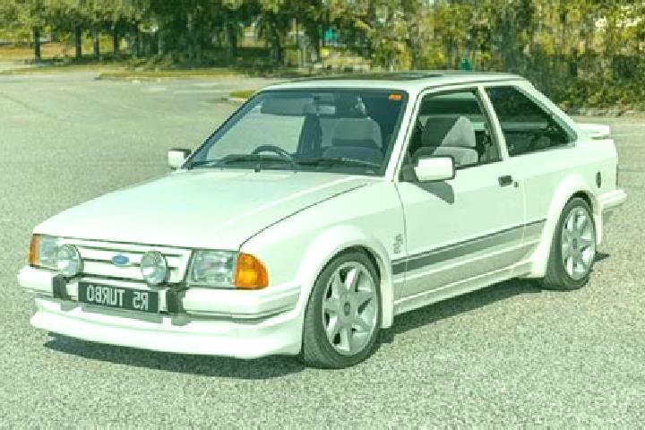 escort Arboldswil