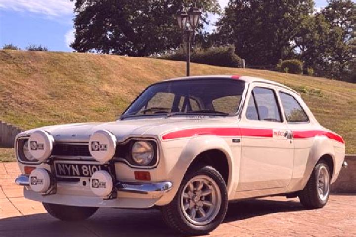 escort Arces-Dilo