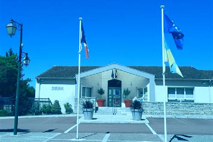 escort Asnieres-sur-Nouere