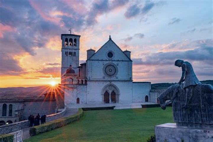 escort Assisi
