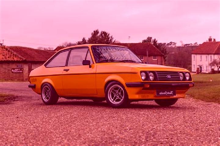 escort Augie