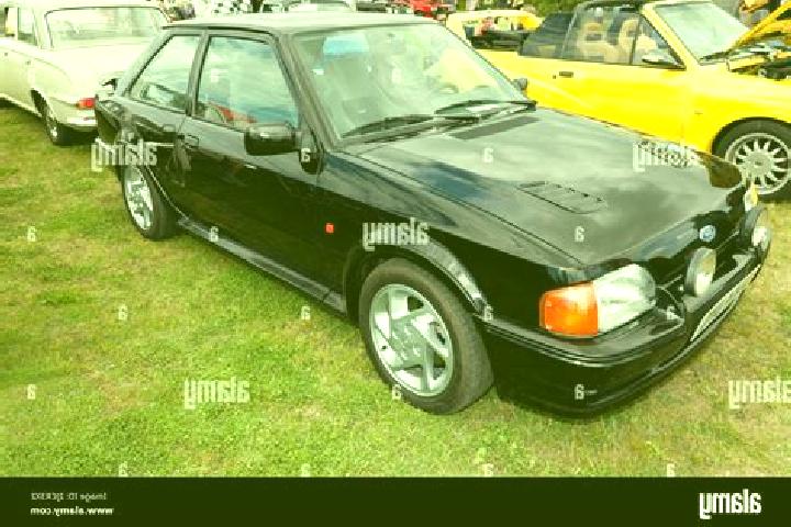 escort Axminster