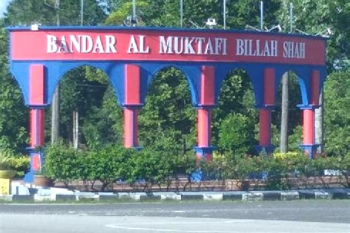 escort Bandar Al-Muktafi Billah Shah
