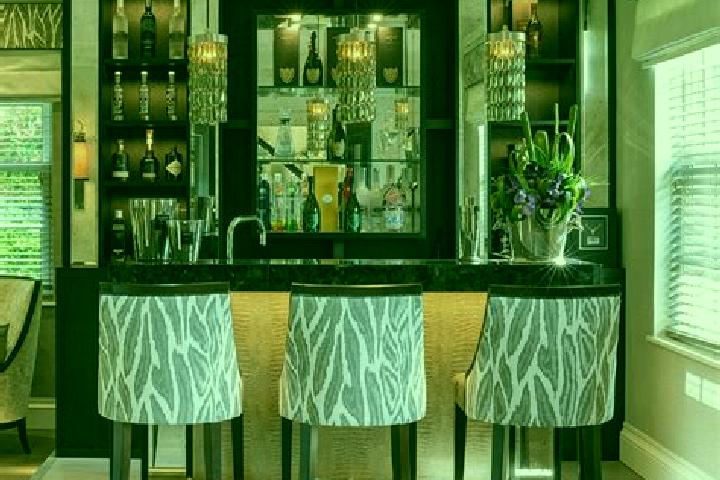 escort Bar Hill