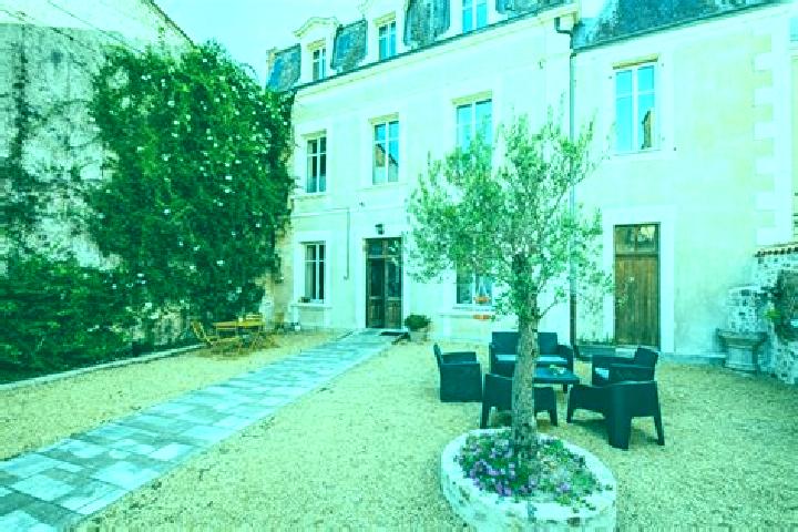 escort Beaulieu-sous-Parthenay