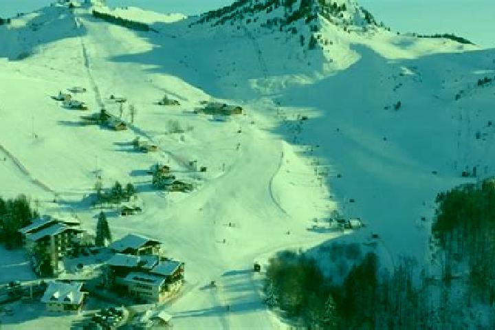 escort Bellevaux