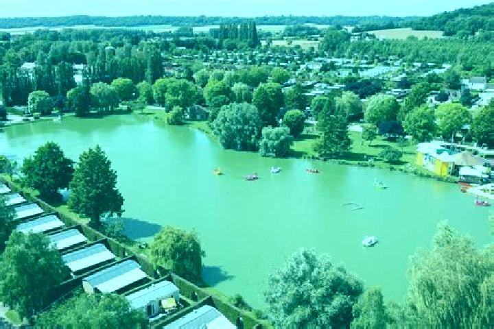 escort Berny-Riviere
