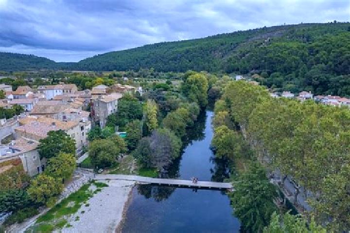 escort Bize-Minervois