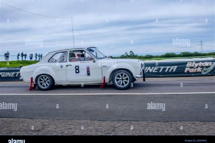 escort Blyton