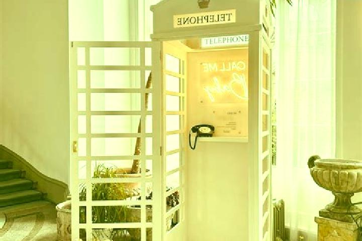 escort Booth