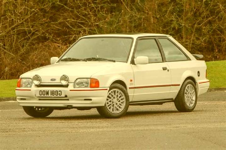 escort Bornuur