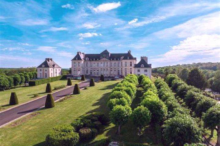 escort Brienne-le-Chateau