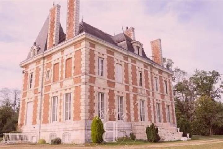 escort Brinon-sur-Sauldre
