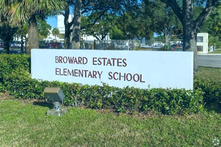 escort Broward Estates
