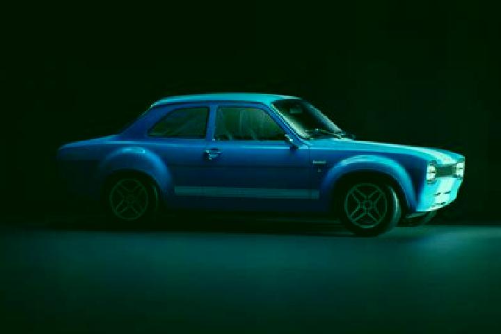 escort Buehne