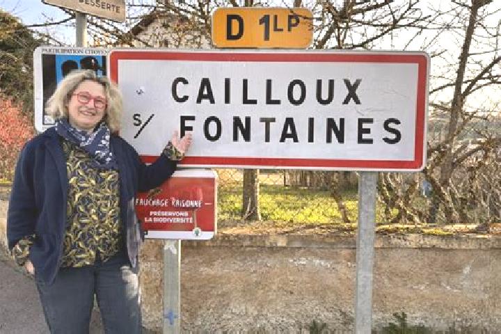 escort Cailloux-sur-Fontaines