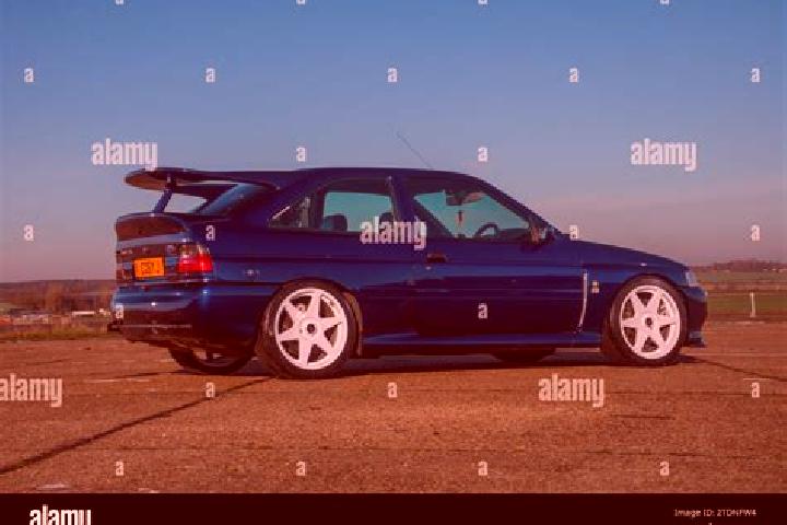 escort Calne