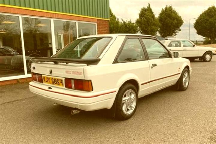 escort Canayre