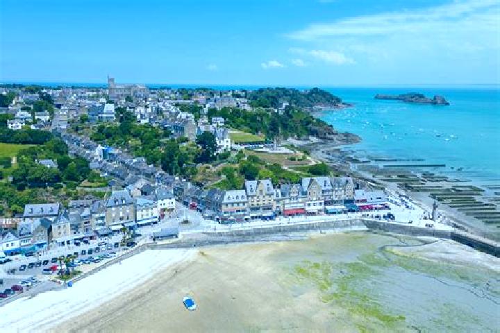 escort Cancale