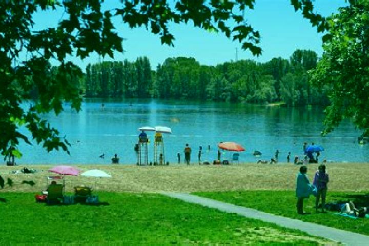 escort Cande-sur-Beuvron