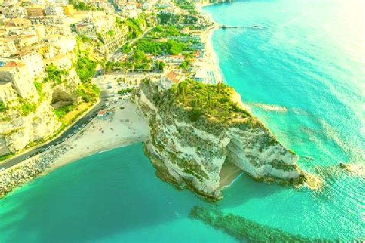 escort Candidoni