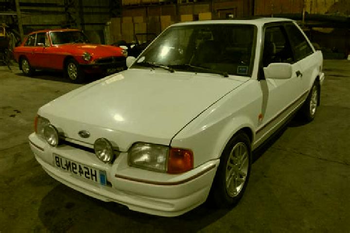 escort Cantamayec