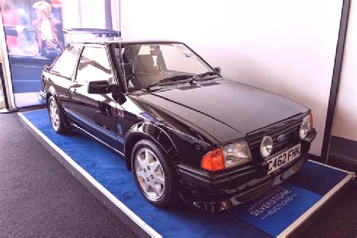 escort Carbrooke