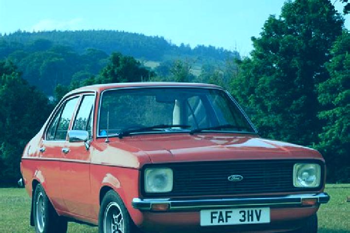 escort Carfin