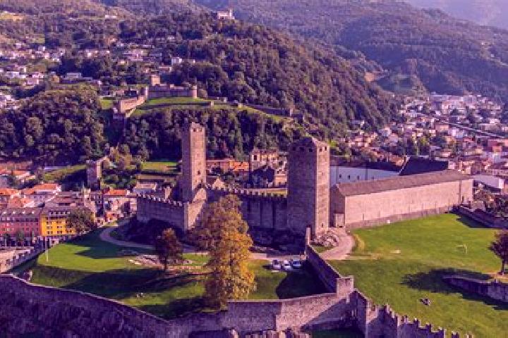 escort Castel di Sasso