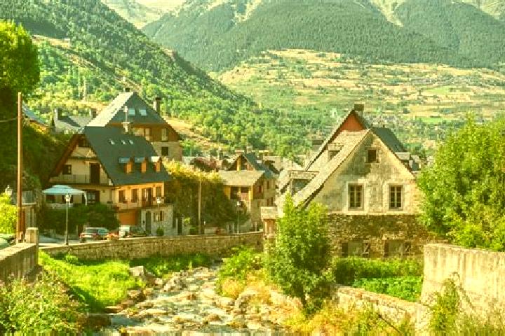 escort Catalan del Refugio (Catalanes)