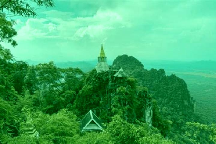 escort Chaloem Phra Kiat