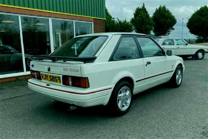 escort Champigny