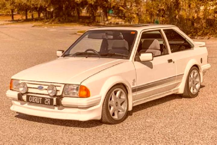 escort Charikot