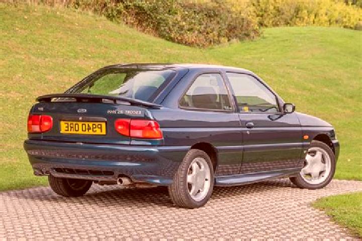 escort Chartham