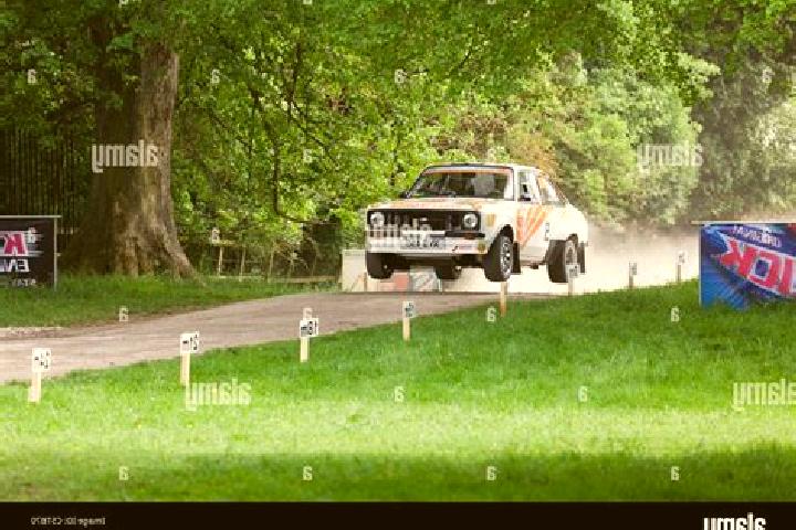 escort Chatsworth