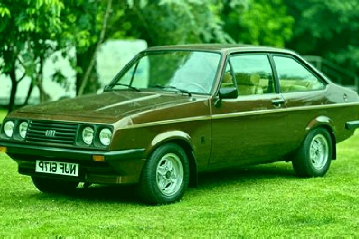 escort Chaze-Henry
