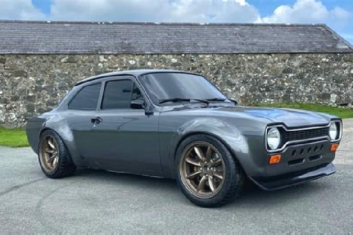escort Chemellier