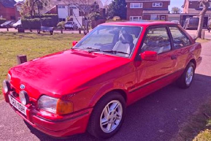 escort Cherry Burton
