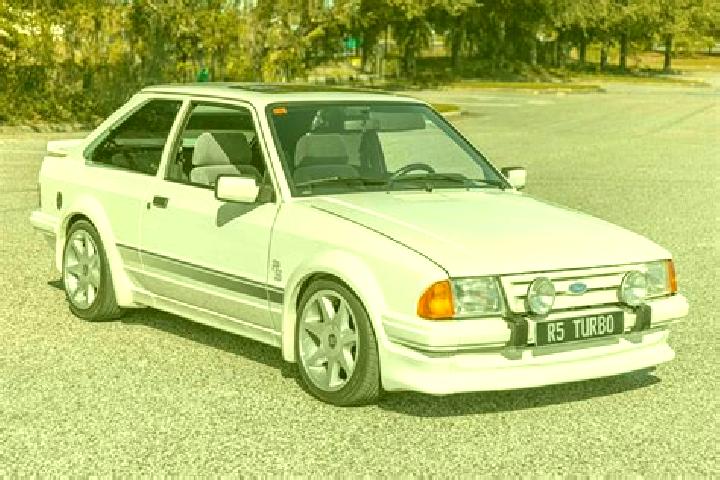 escort Chirmiri