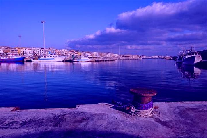 escort Ciro Marina