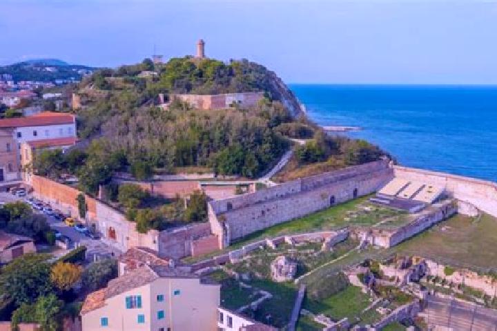 escort Civitanova Marche